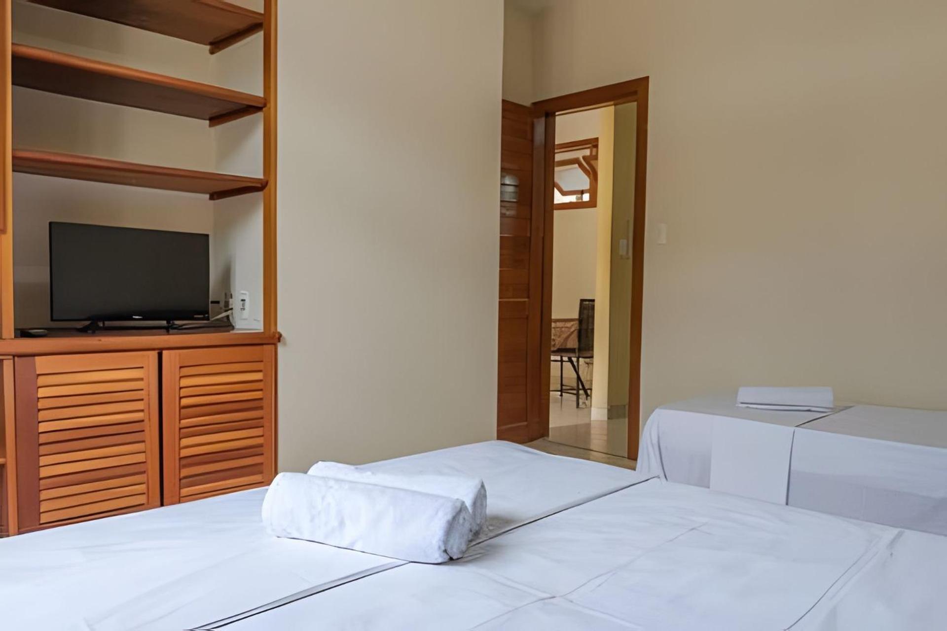 Em Frente A Praia De Taperapuan; Piscina; 1 Quarto; Wifi 300 Mbs; Estacionamento Gratuito 1 Veiculo Porto Seguro Extérieur photo