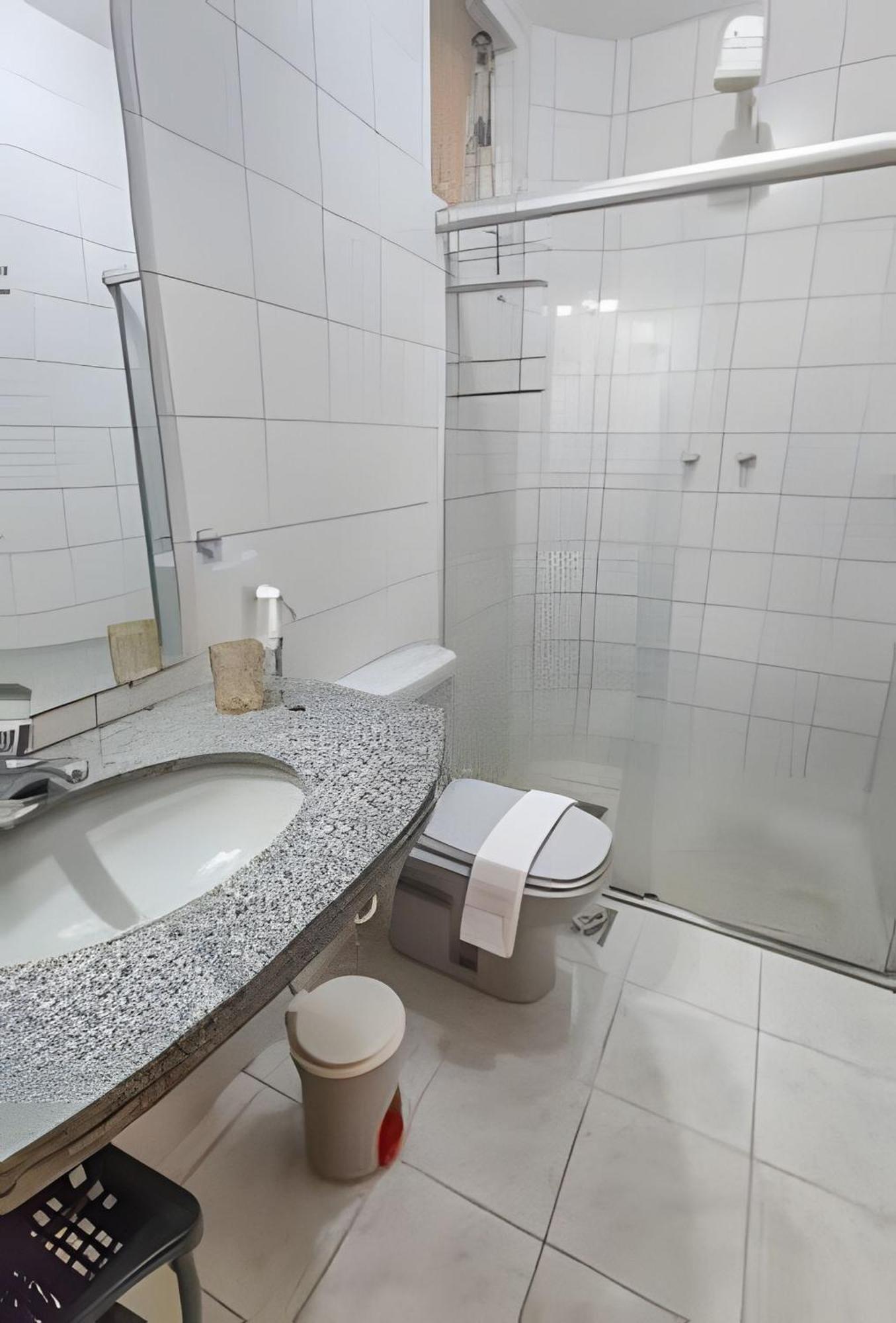 Em Frente A Praia De Taperapuan; Piscina; 1 Quarto; Wifi 300 Mbs; Estacionamento Gratuito 1 Veiculo Porto Seguro Extérieur photo