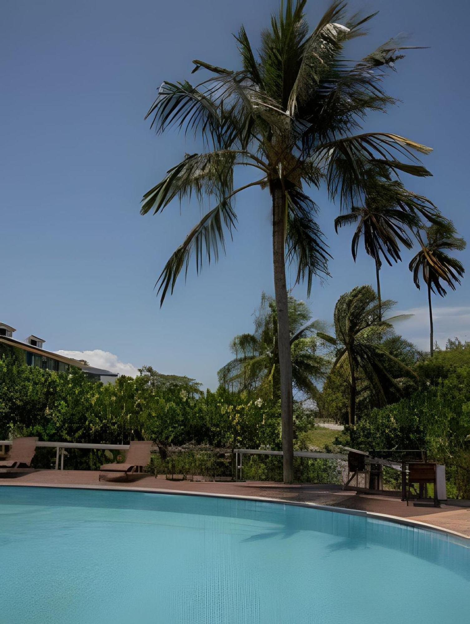 Em Frente A Praia De Taperapuan; Piscina; 1 Quarto; Wifi 300 Mbs; Estacionamento Gratuito 1 Veiculo Porto Seguro Extérieur photo