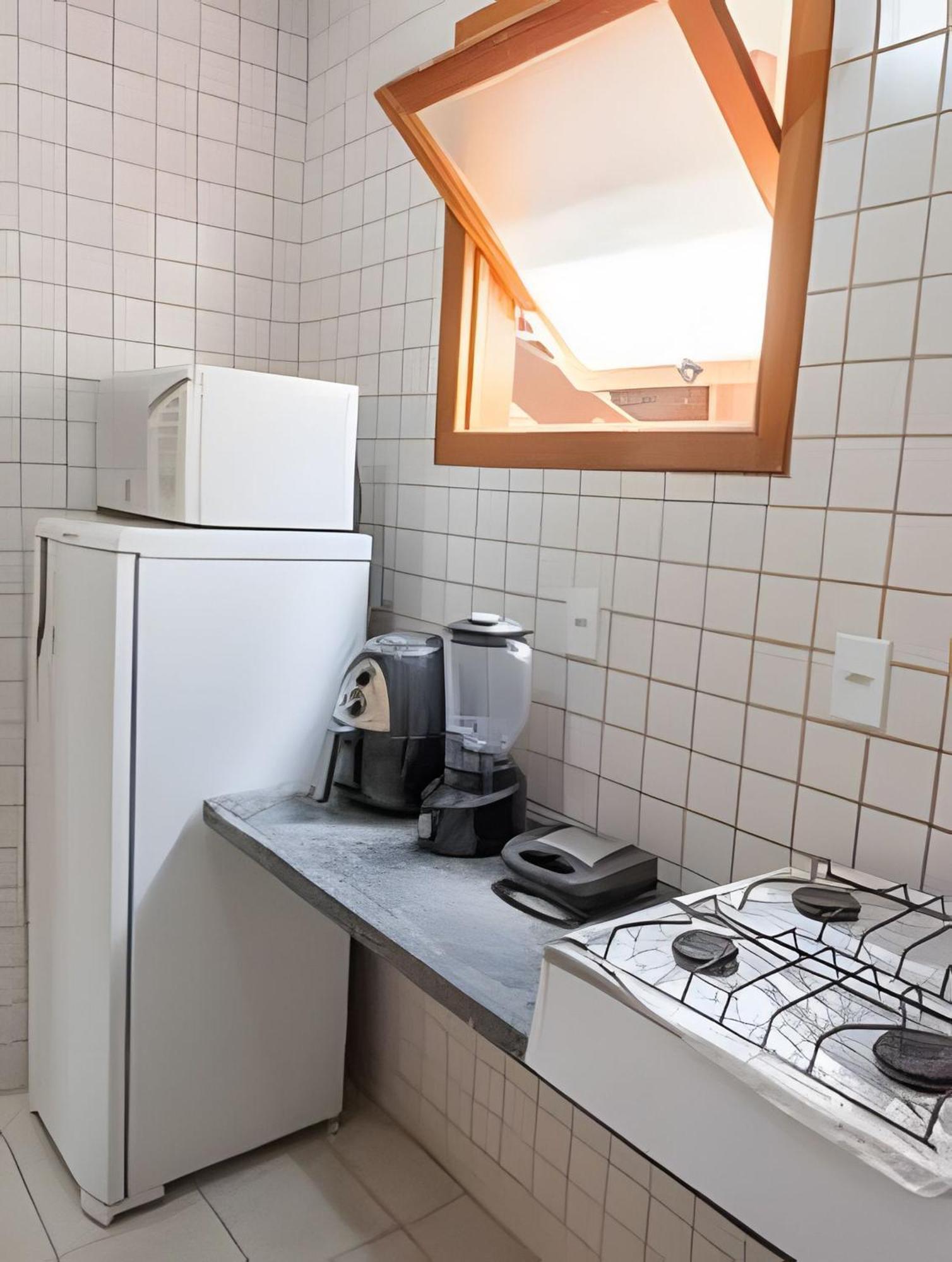 Em Frente A Praia De Taperapuan; Piscina; 1 Quarto; Wifi 300 Mbs; Estacionamento Gratuito 1 Veiculo Porto Seguro Extérieur photo